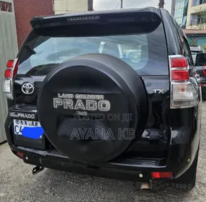 Toyota Land Cruiser Prado 2011 Black
