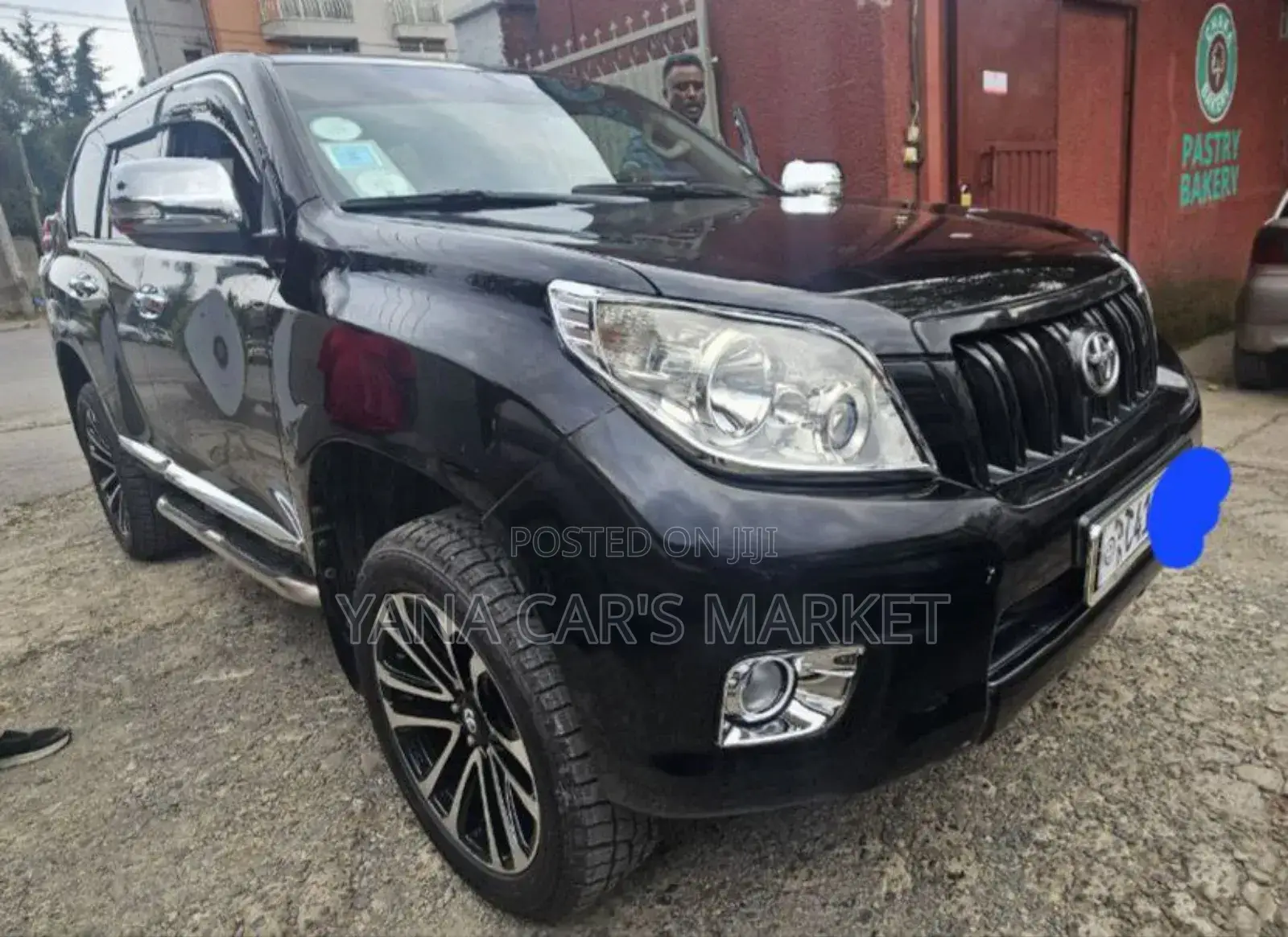 Toyota Land Cruiser Prado 2011 Black
