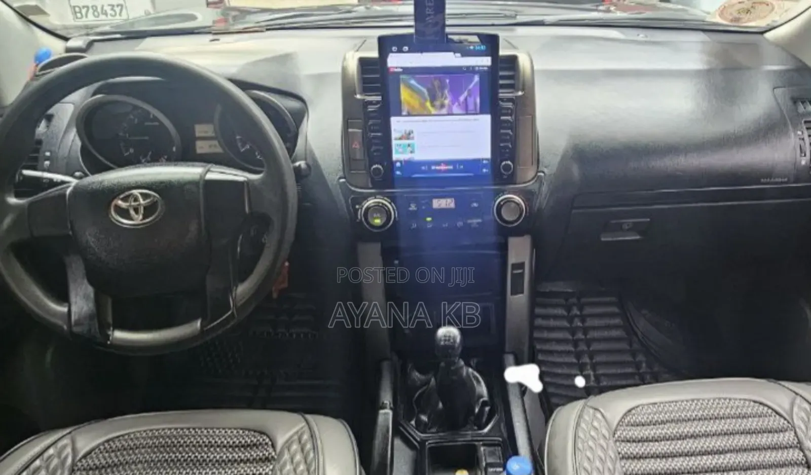 Toyota Land Cruiser Prado 2011 Black