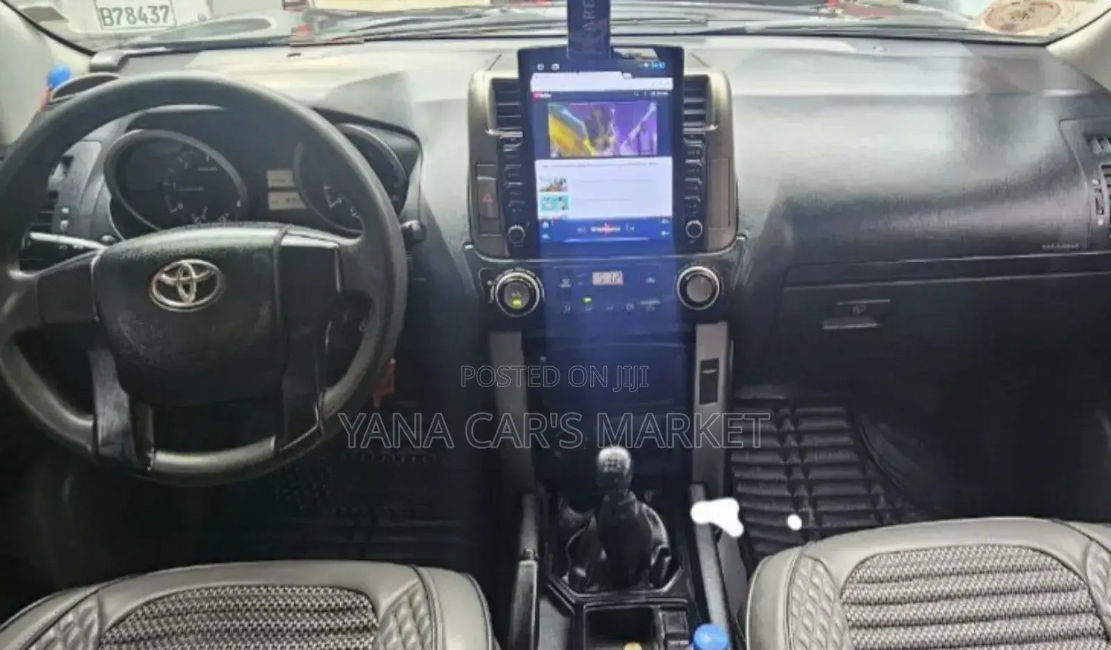 Toyota Land Cruiser Prado 2011 Black