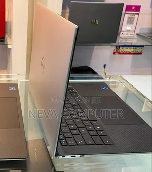 New Laptop Dell XPS 13 16GB Intel Core I7 SSD 512GB