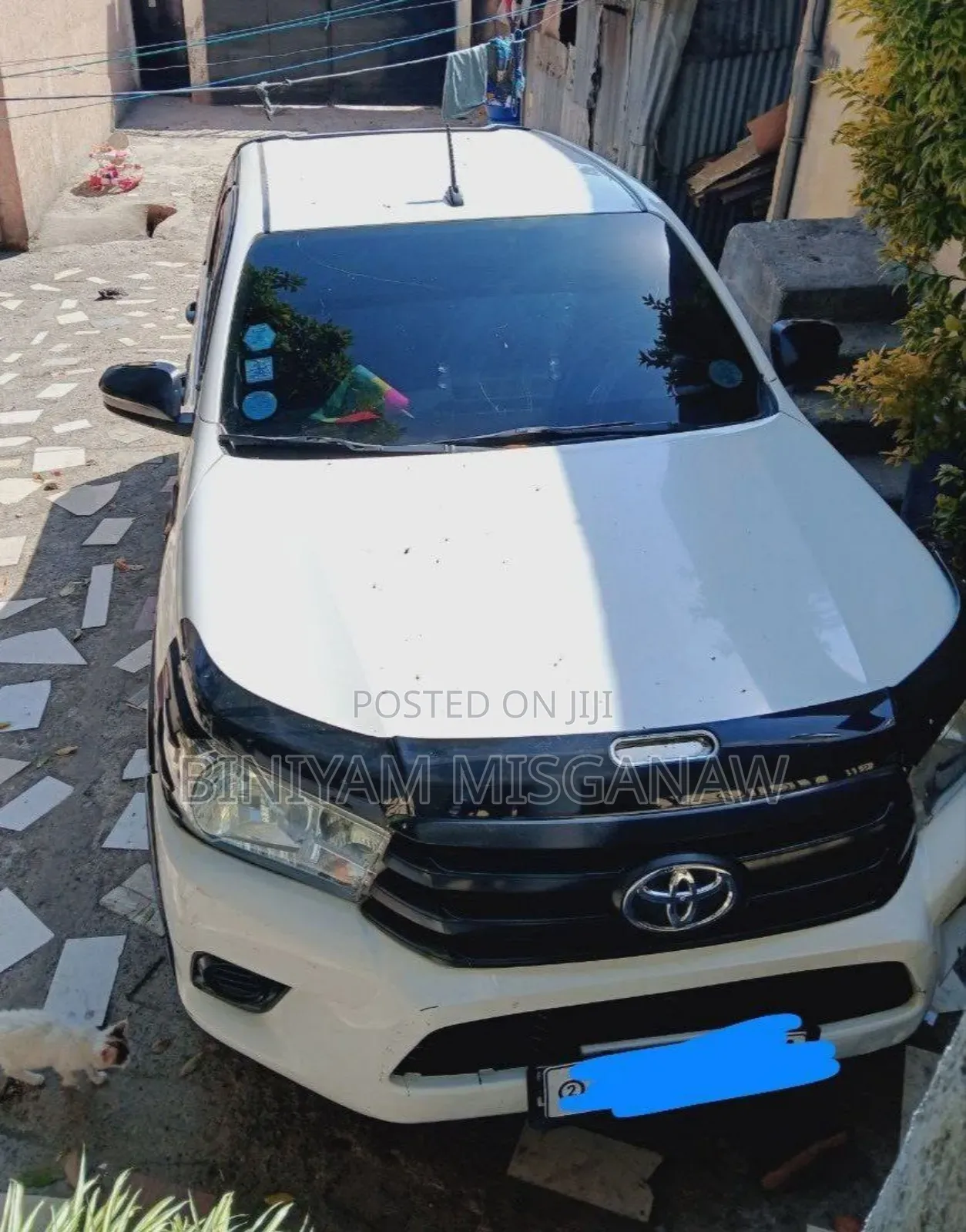 Toyota Hilux 2019 White