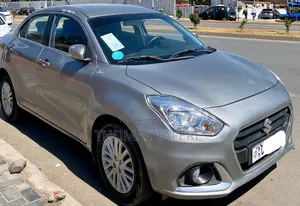 Suzuki Dzire 2022 Silver