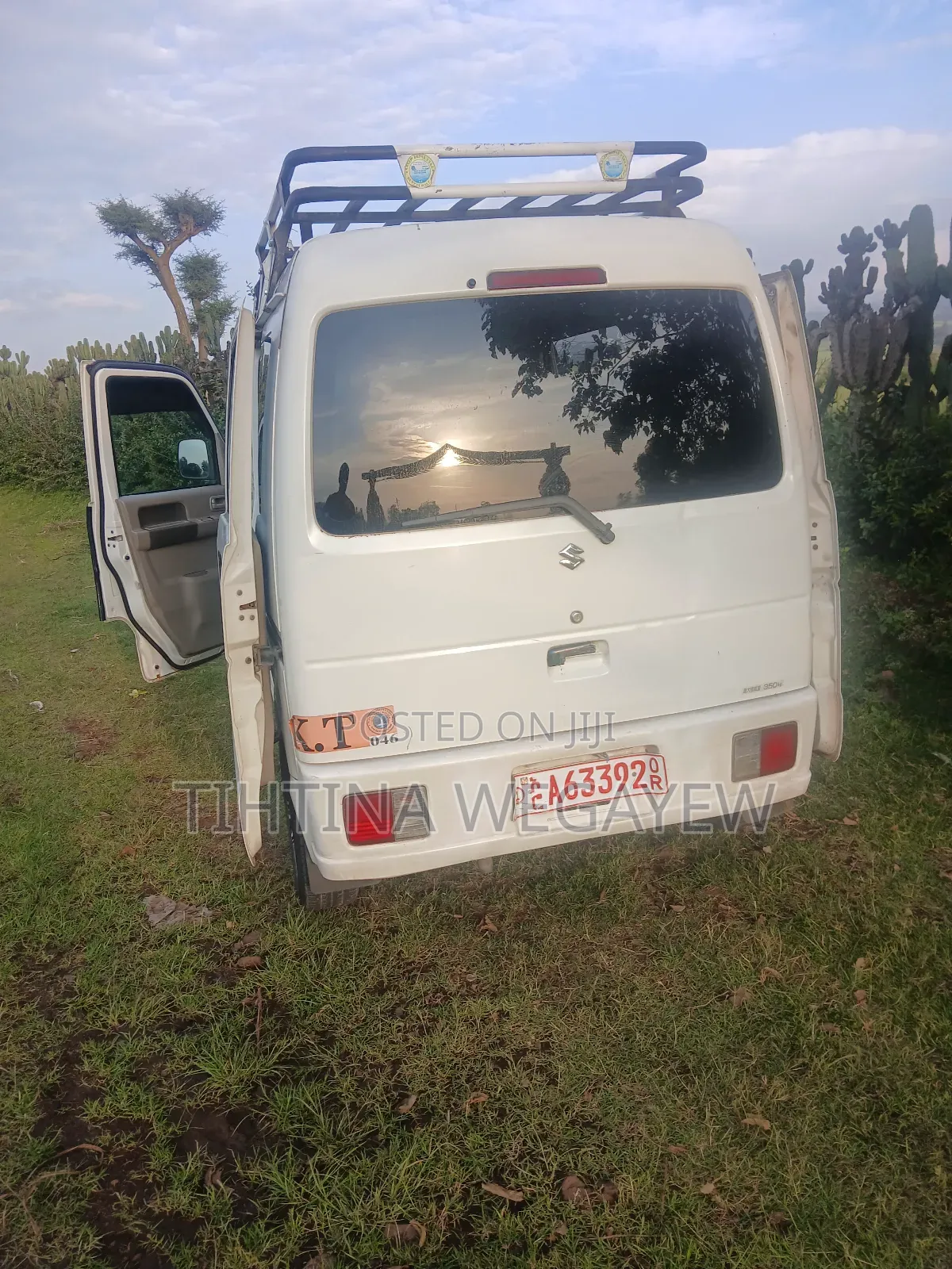 Suzuki Every 2012 White