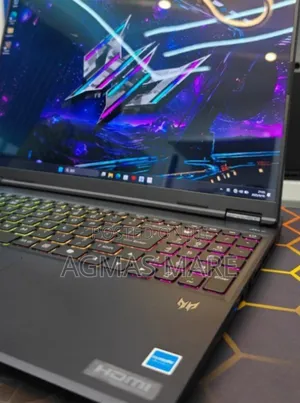 New Laptop Acer Predator Helios 300 16GB Intel Core Ultra 9 SSD 1T