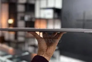 New Laptop Apple MacBook Air 2024 M3 15-Inch 8GB Apple M3 SSD 256GB