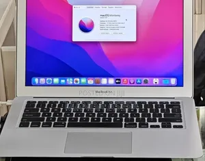 New Laptop Apple MacBook Pro 2017 8GB Intel Core I7 SSD 512GB