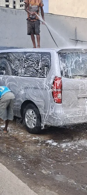 Hyundai H1 2017 Silver