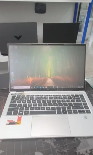 New Laptop HP EliteBook X360 1040 G7 16GB Intel Core I7 SSD 512GB