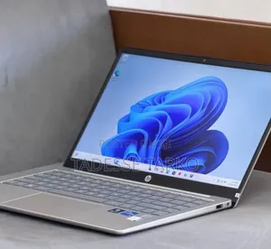 New Laptop HP Stream Notebook 16GB Intel Core I5 SSD 512GB