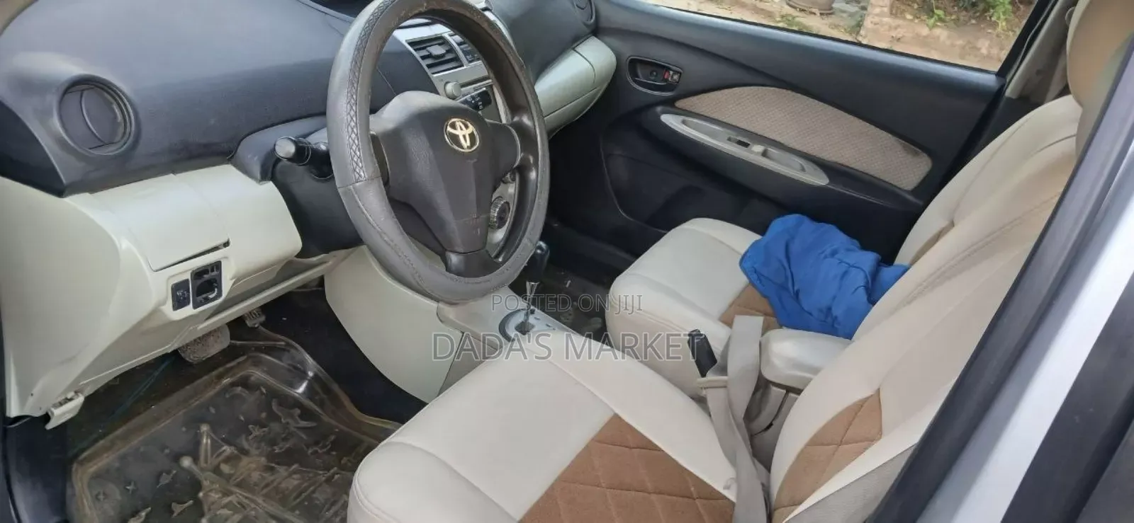 Toyota Belta 2007 Silver