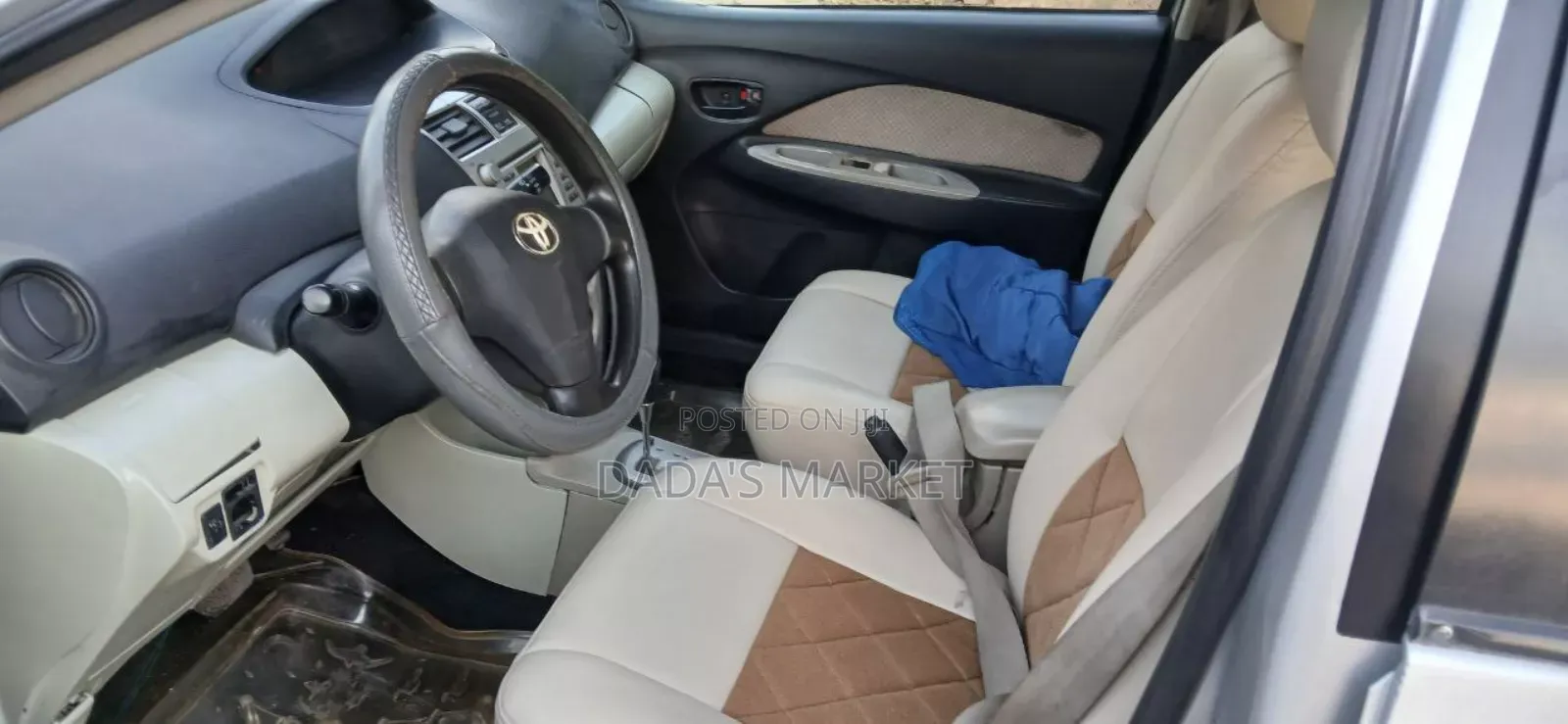 Toyota Belta 2007 Silver