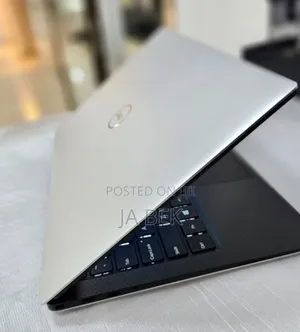 New Laptop Dell XPS 13 8GB Intel Core I5 SSD 512GB