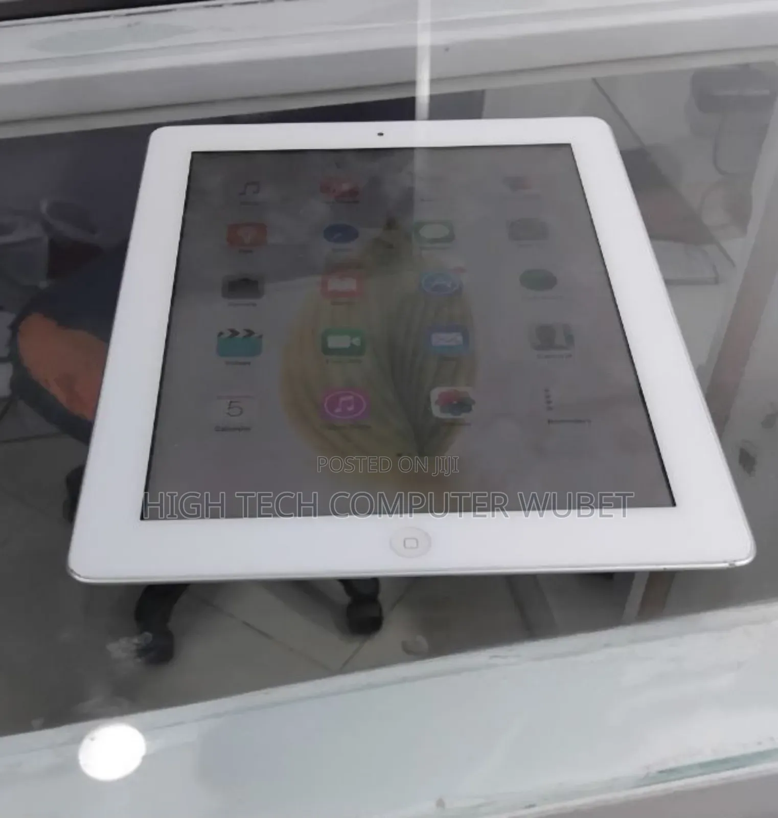 Apple iPad 3 Wi-Fi 32 GB White