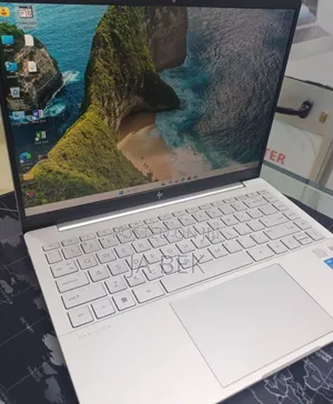 New Laptop HP Pavilion 15 16GB Intel Core I5 SSD 1T