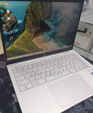 New Laptop HP Pavilion 15 16GB Intel Core I5 SSD 1T