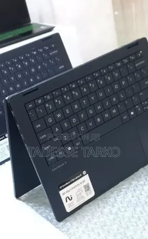 New Laptop HP OmniBook X Flip 14" 16GB Intel Core Ultra 7 SSD 1T
