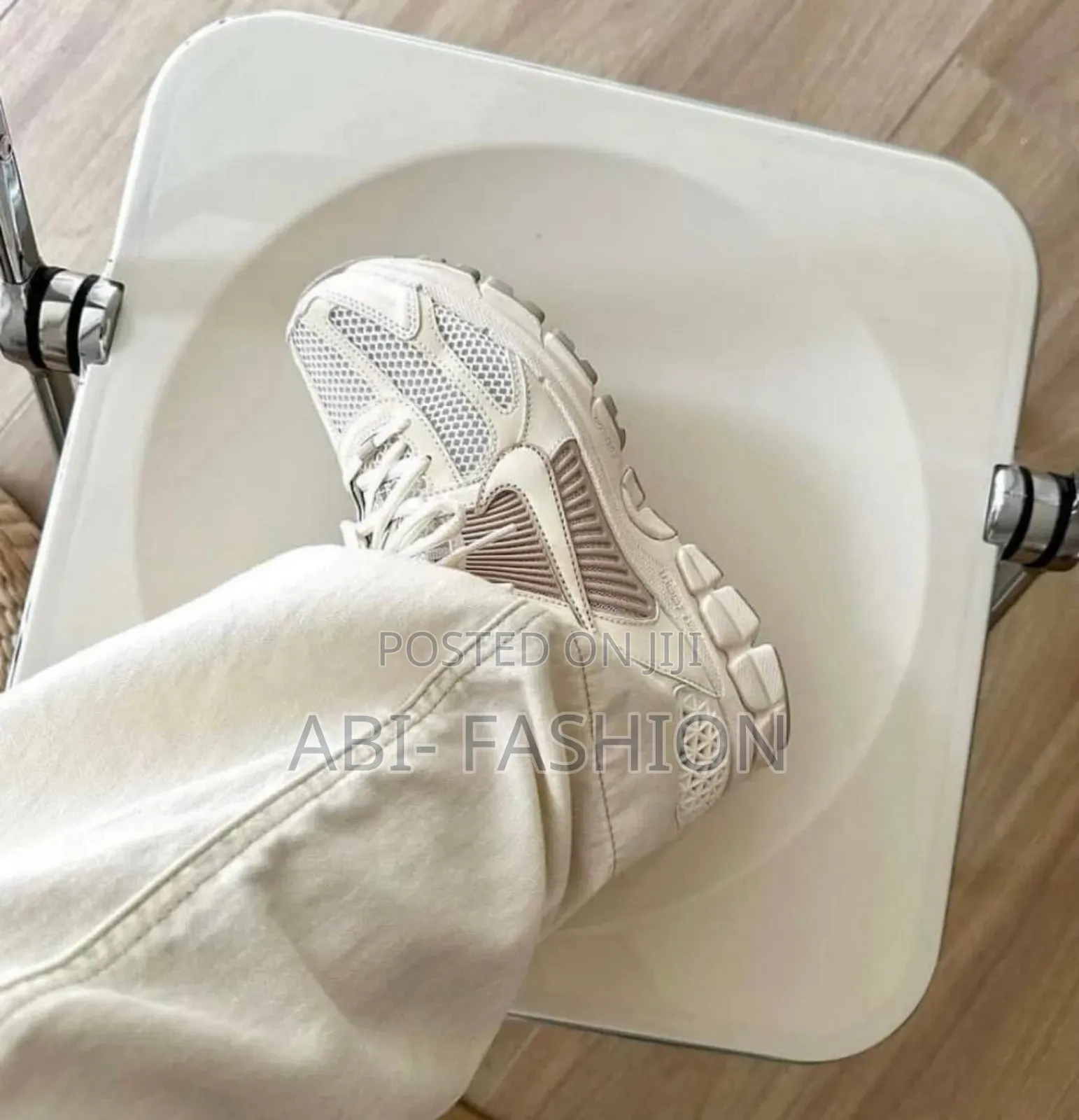 Nike Zoom Vomero White