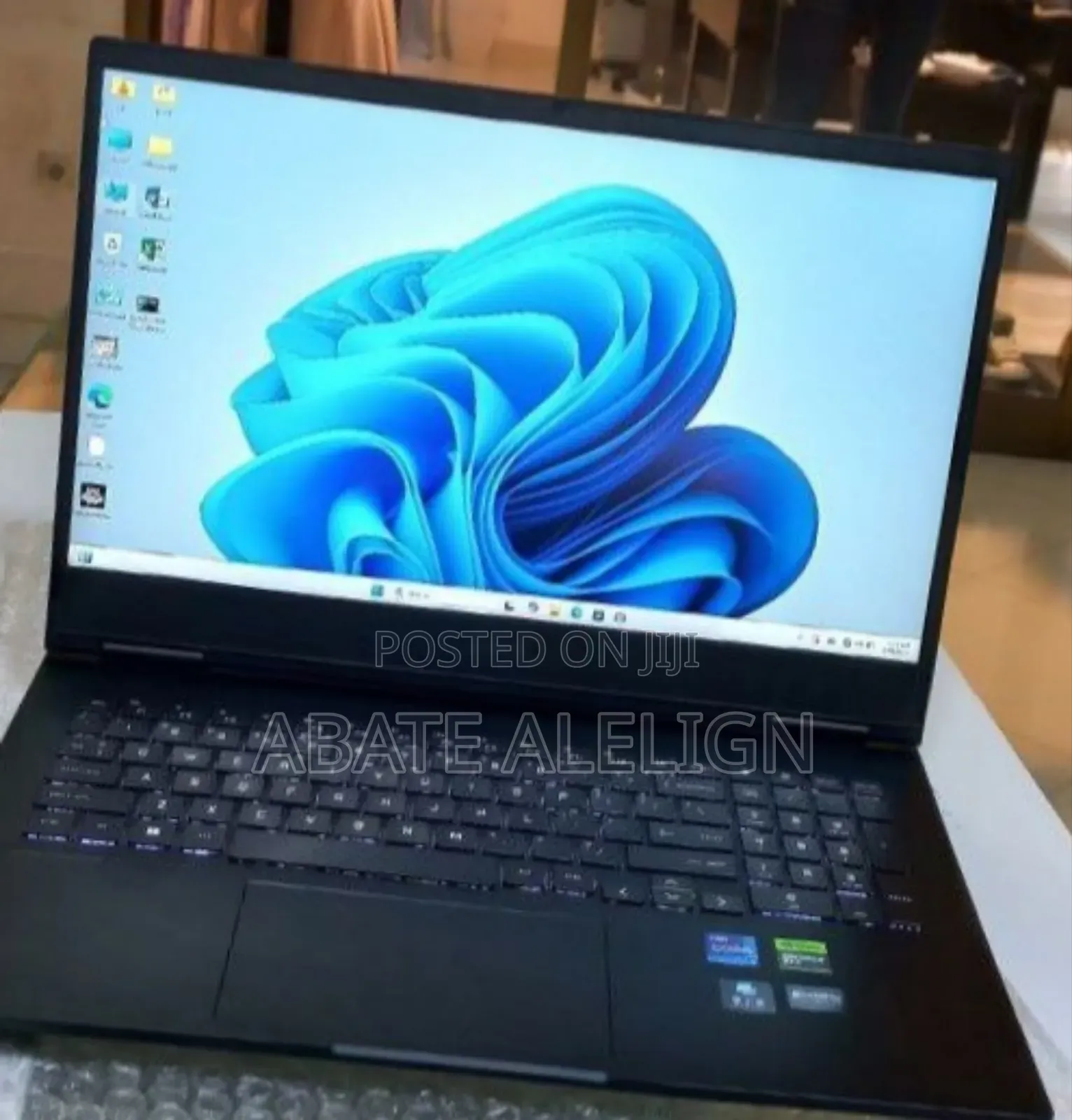 New Laptop HP Omen 15 16GB Intel Core I9 SSD 1T