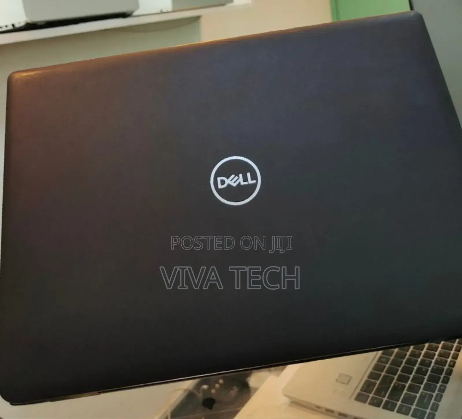 New Laptop Dell Latitude 5310 4GB Intel Core I3 SSD 128GB