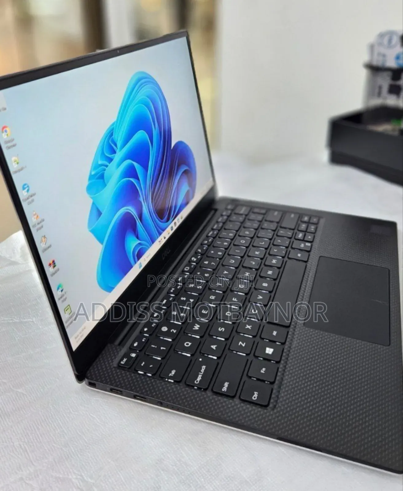 New Laptop Dell XPS 15 16GB Intel Core I7 SSD 512GB