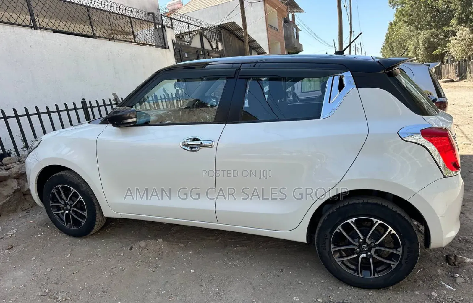 Suzuki Swift 2022 Silver