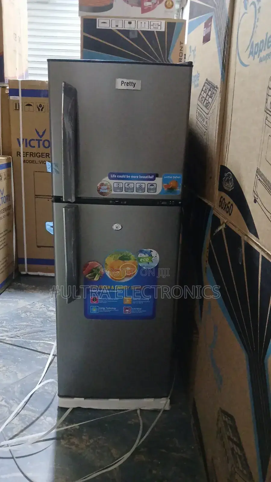 Pretty Refrigerator Fast Cooling Water Dispenser