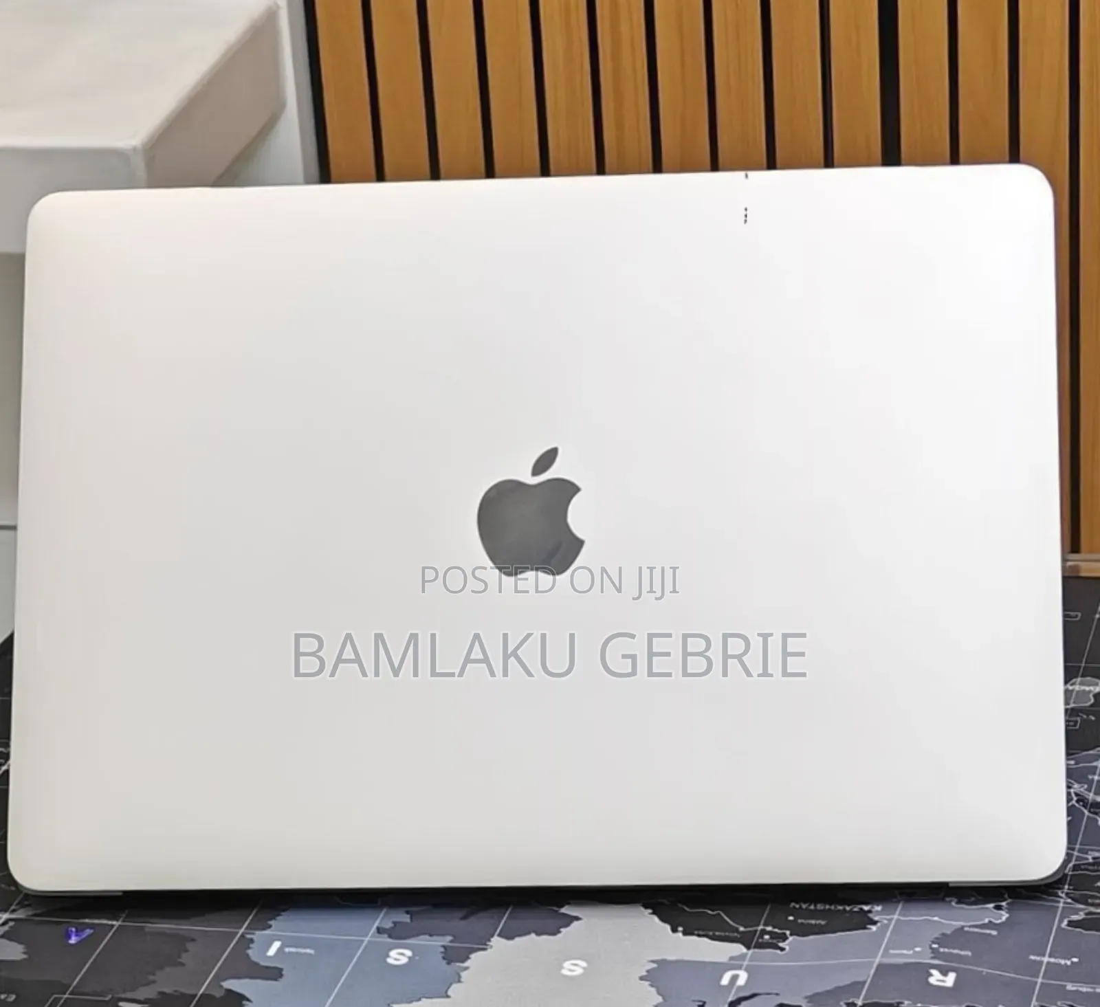 New Laptop Apple MacBook Pro 2022 M2 8GB Apple M2 SSD 256GB