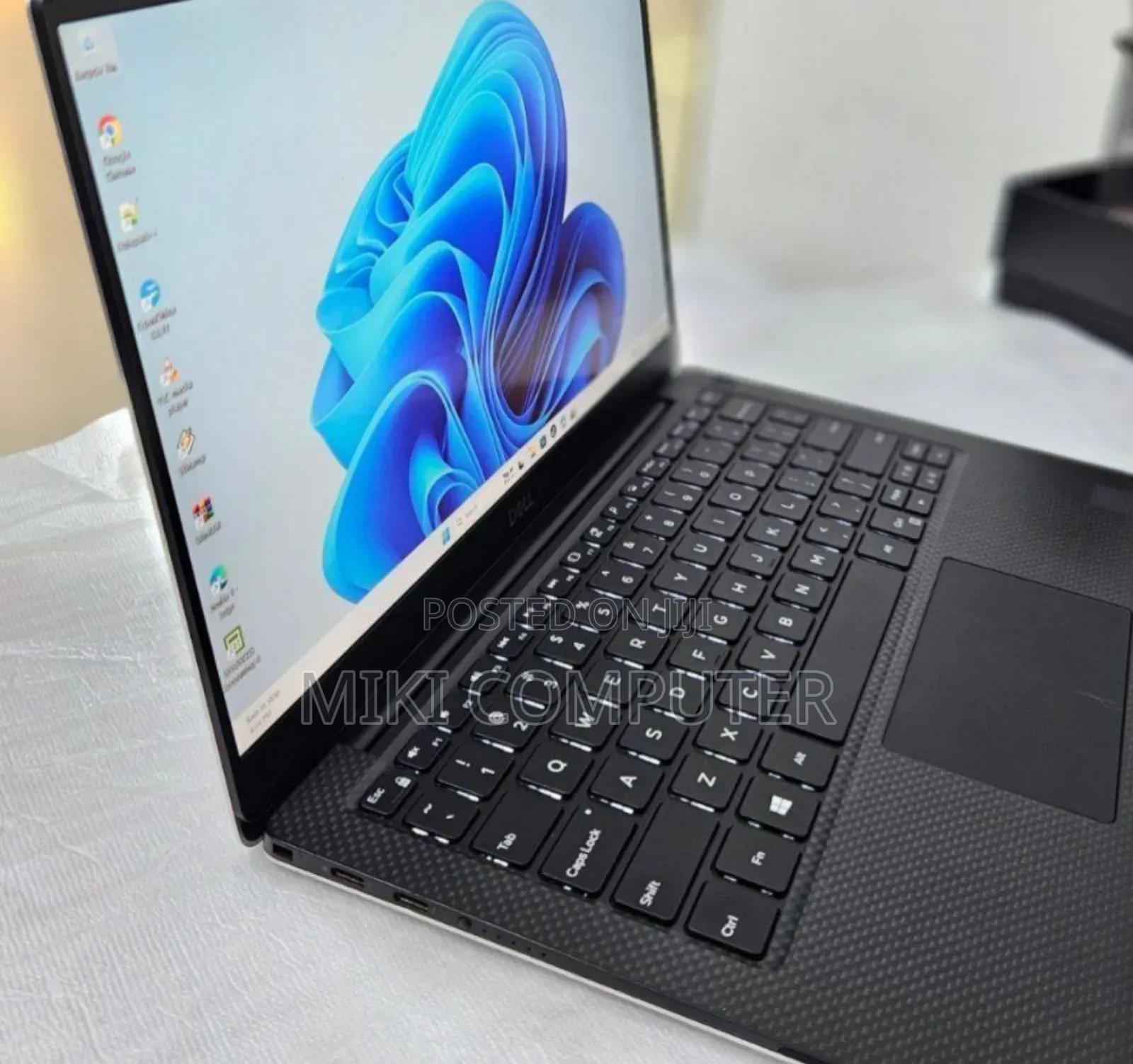 New Laptop Dell XPS 13 8GB Intel Core I5 SSD 512GB