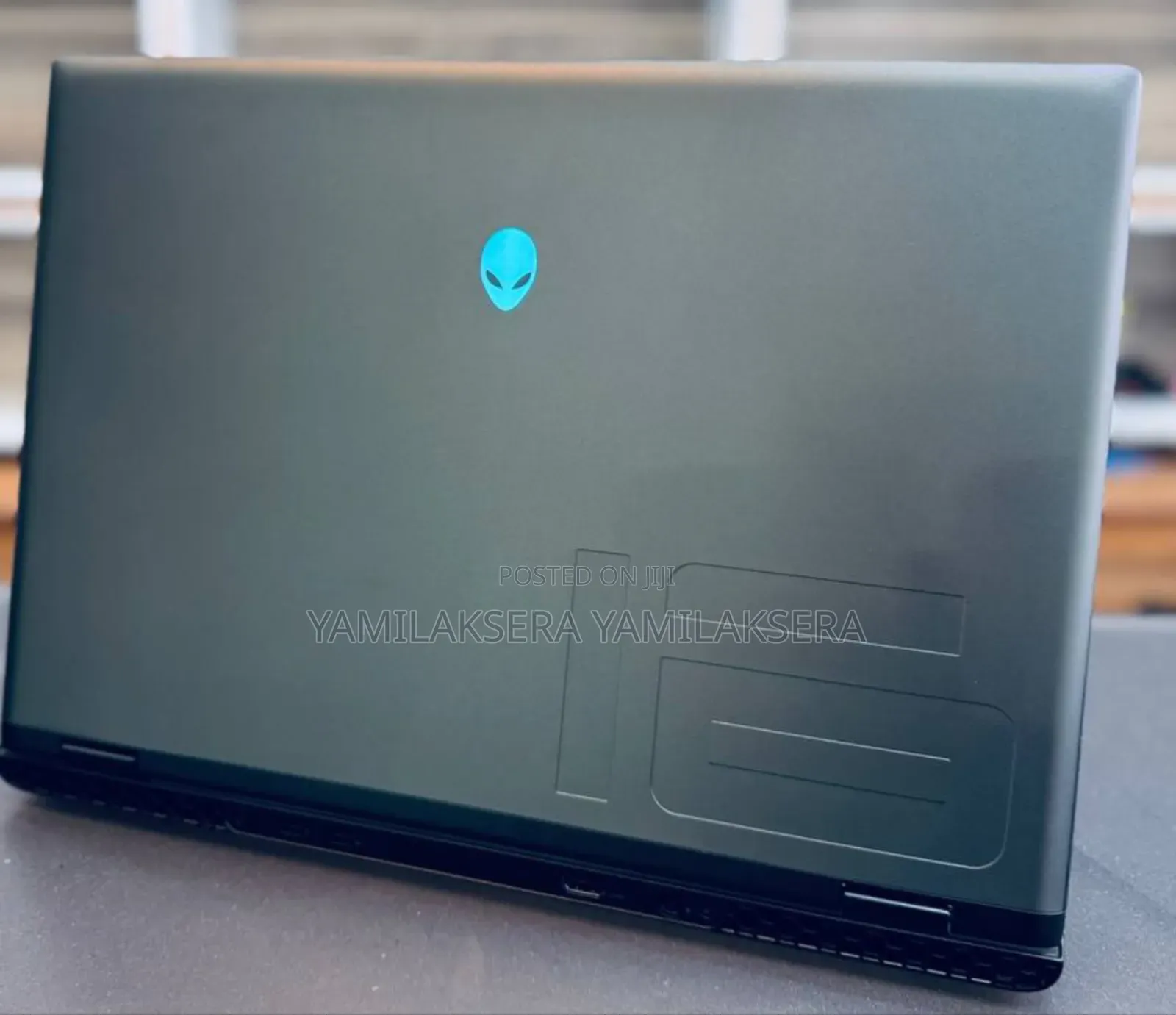 New Laptop Alienware M17x R2 16GB Intel Core Ultra 9 SSD 1T