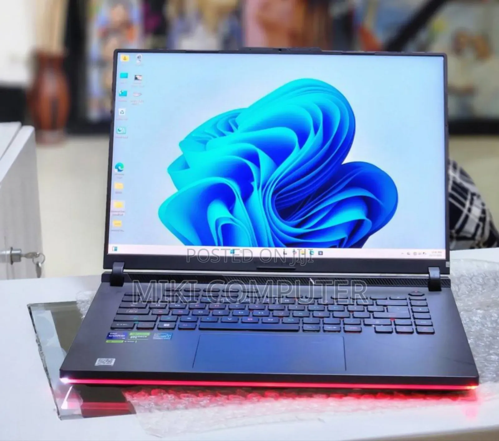 New Laptop Asus ROG Strix G15 32GB Intel Core I9 SSD 1T