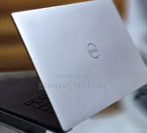 New Laptop Dell XPS 15 (9530) 16GB Intel Core I9 SSD 512GB