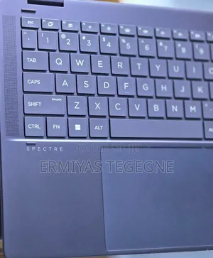 New Laptop HP 14-Dq1025cl 16GB Intel Core Ultra 7 SSD 512GB