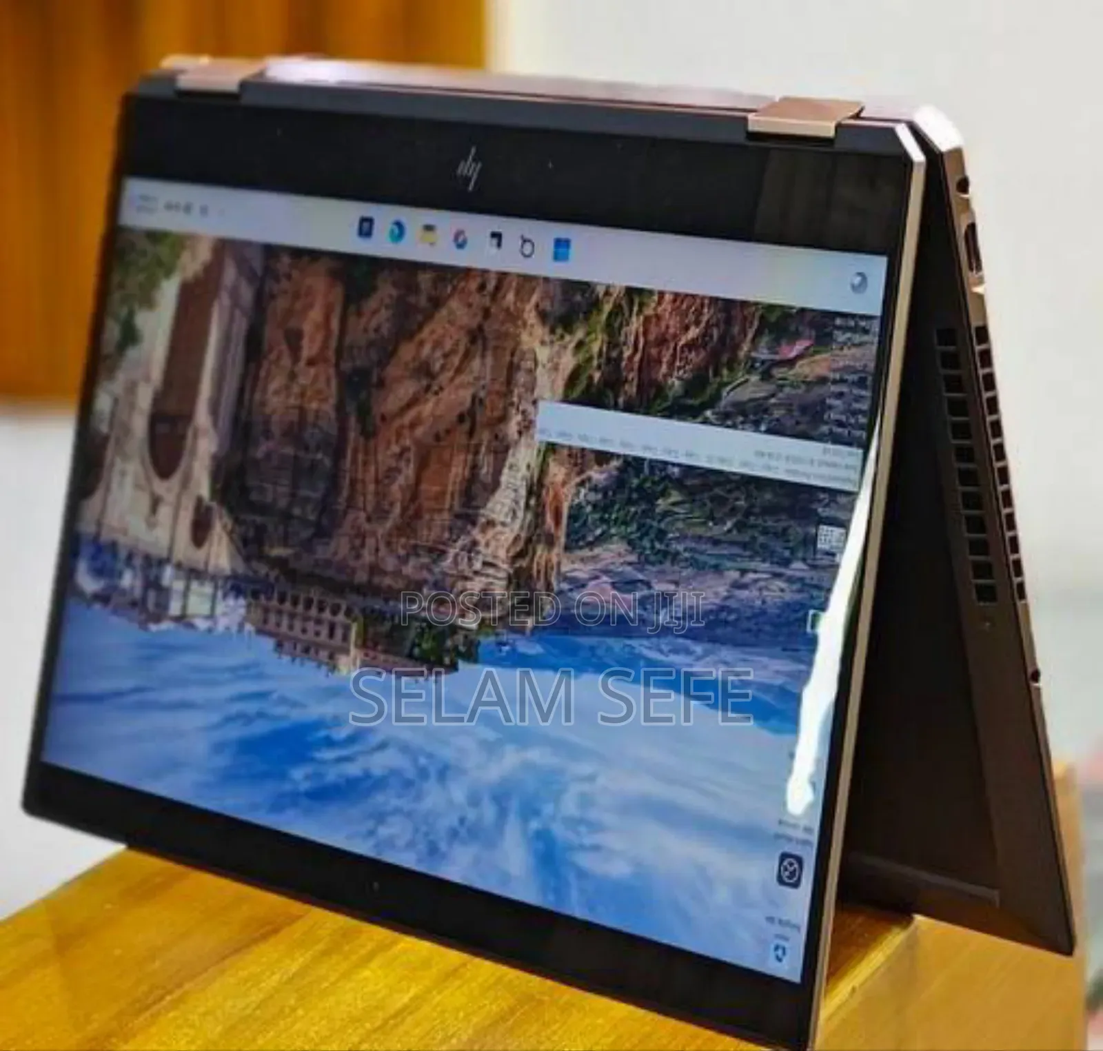 New Laptop HP Spectre X360 16GB Intel Core I7 SSD 512GB