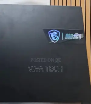 New Laptop MSI Stealth 16 AI Studio 16GB Intel Core I7 SSD 1T