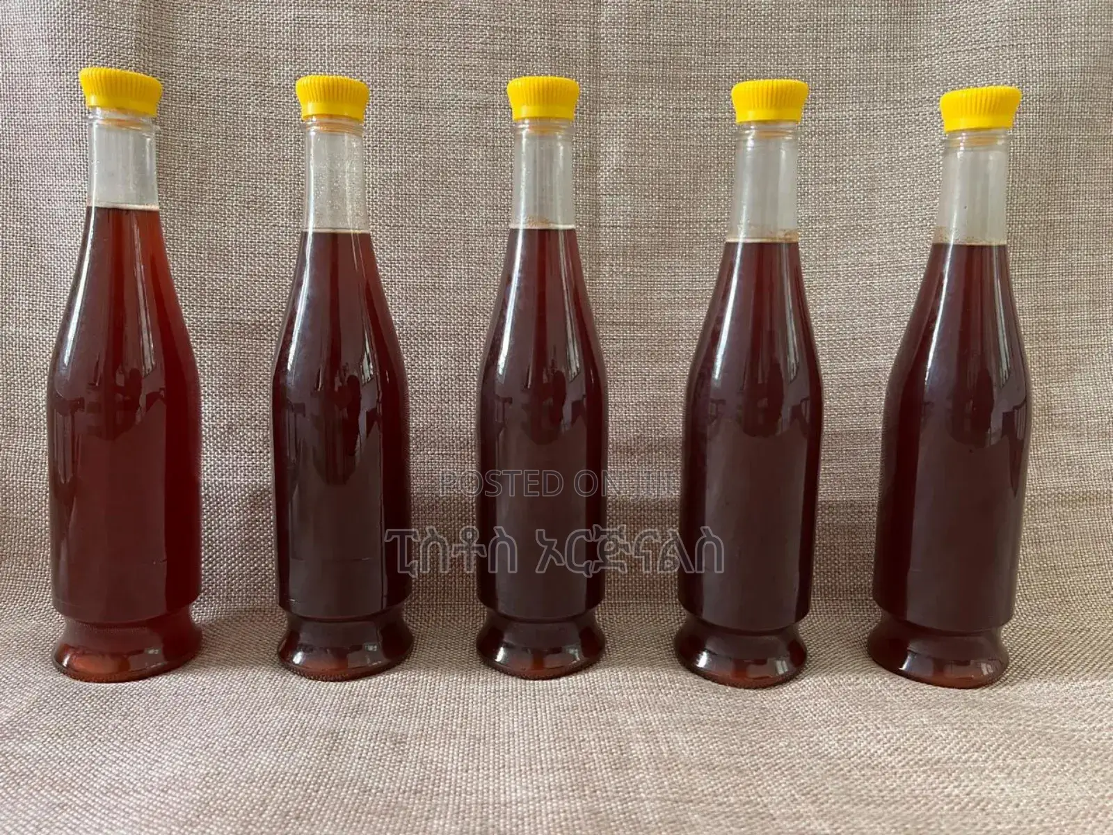 100%ንፁህ የጣዝማ ማር_ኪሎ=2000 የሚረከብ ይደውል