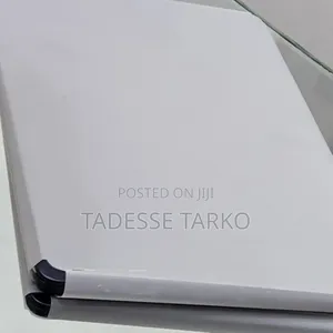 New Laptop Apple MacBook Air 16GB Apple M4 SSD 256GB