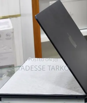 New Laptop Apple MacBook Air 16GB Apple M4 SSD 256GB