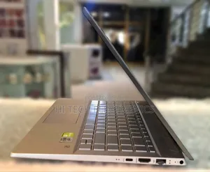 New Laptop HP Pavilion 14 16GB Intel Core I7 SSD 512GB