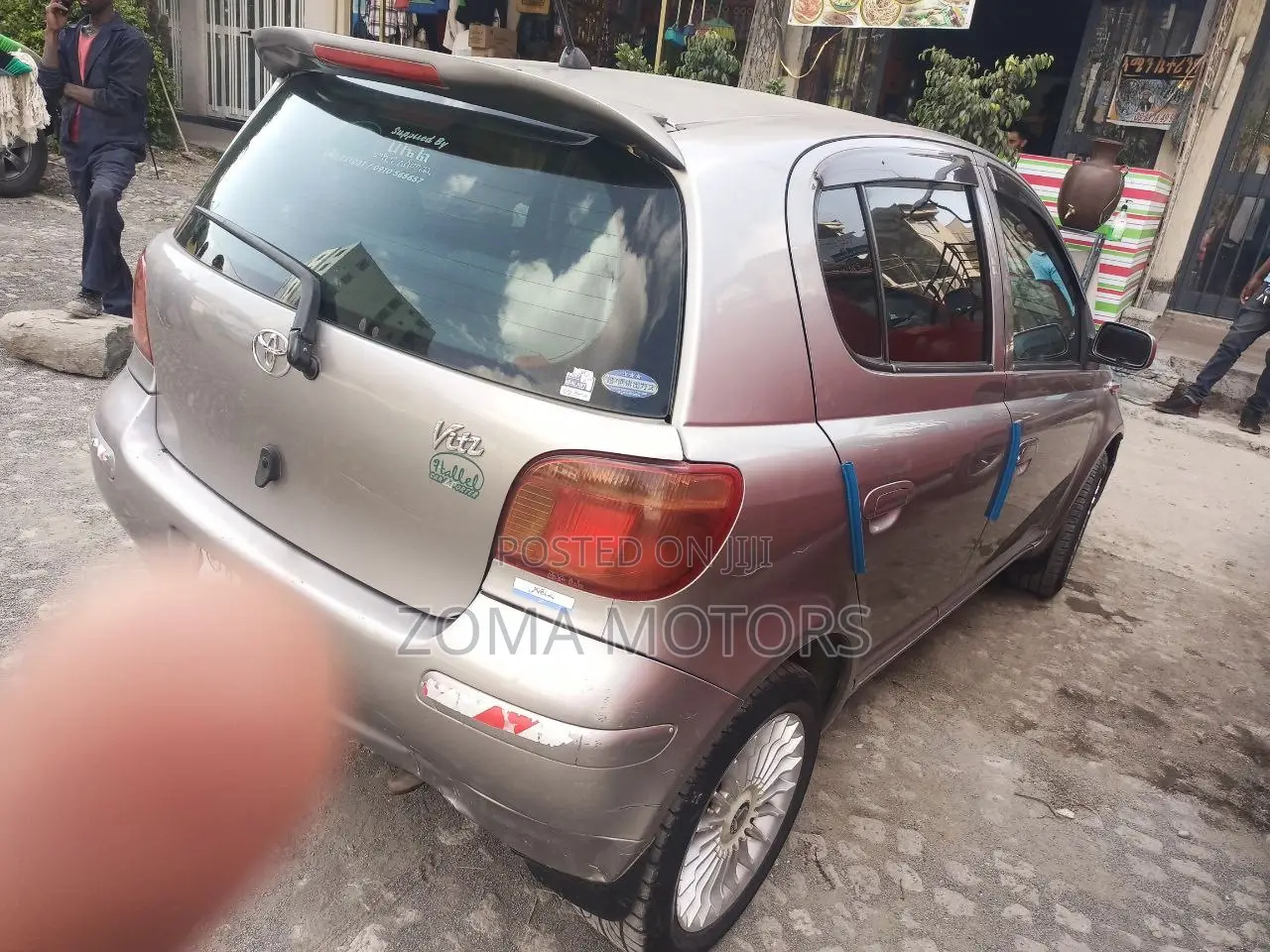 Toyota Vitz 1.0 FWD 5dr 2004 Silver