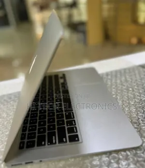 New Laptop Apple MacBook Air 2014 4GB Intel Core I5 SSD 256GB