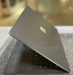 New Laptop Microsoft Surface 16GB Intel Core I7 SSD 256GB