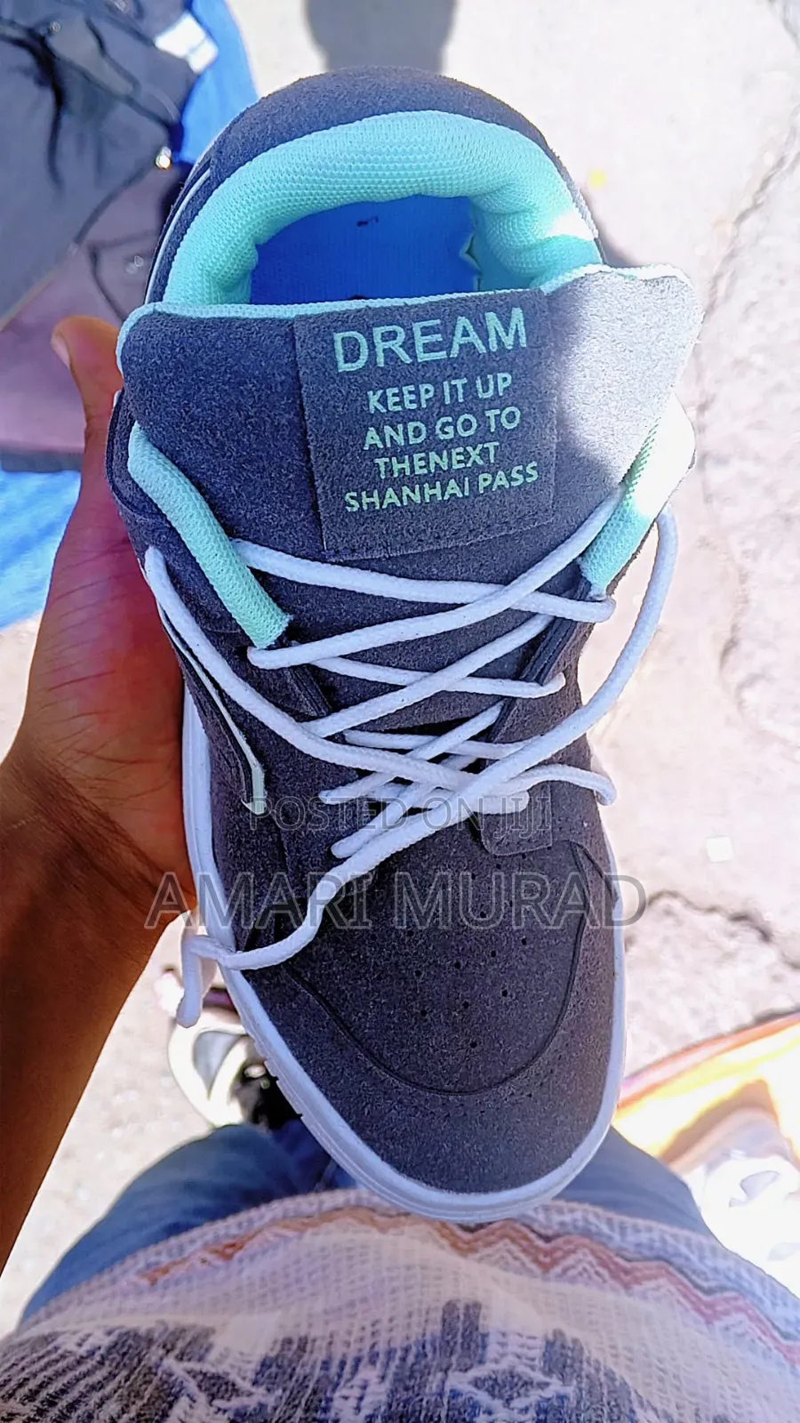 ጫማዎች ብዛት ለሚወስድ ብቻ