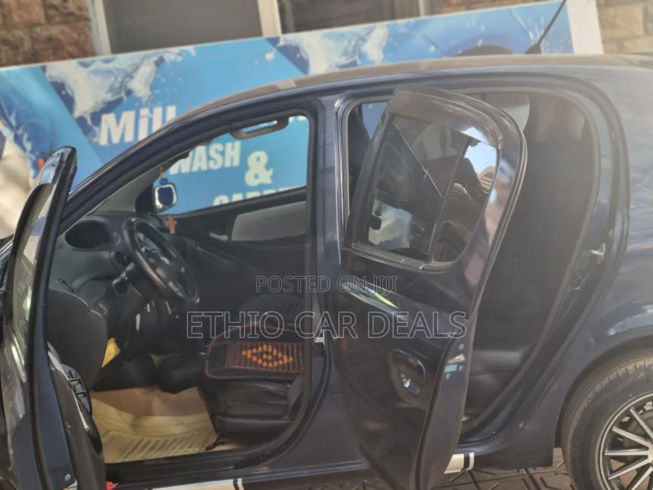 Toyota Vitz 2003 Blue