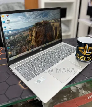 New Laptop HP Stream Notebook 16GB Intel Core I7 SSD 1T