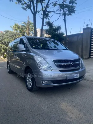 Hyundai Starex 2015 Silver
