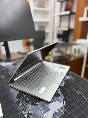 New Laptop HP Pavilion 14 16GB Intel Core I7 SSD 512GB