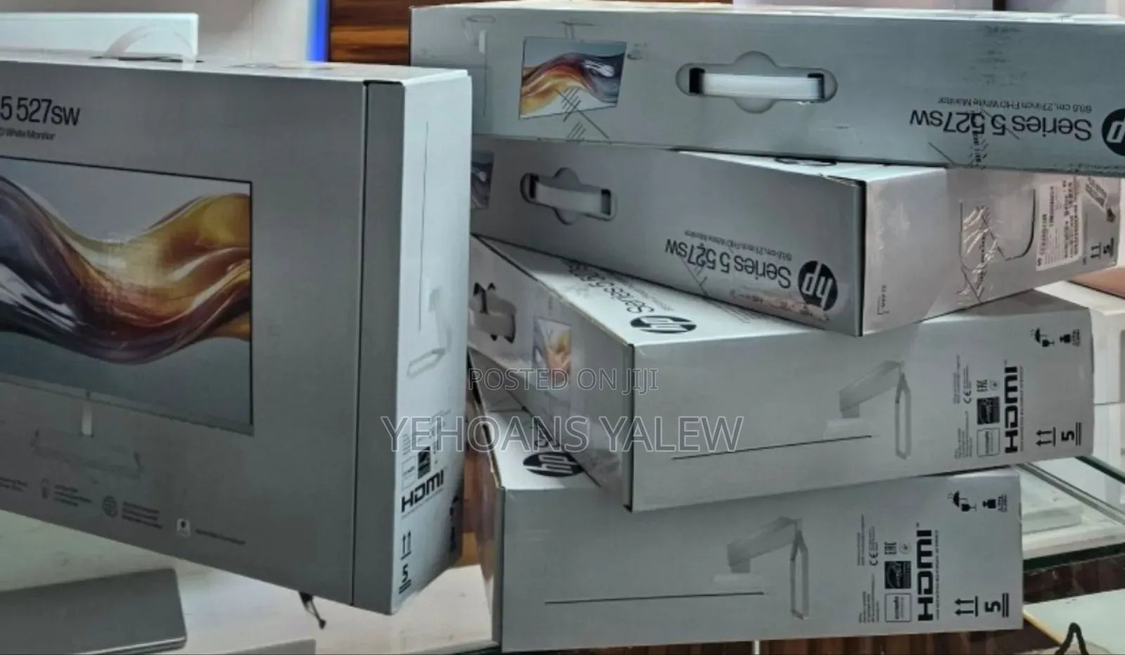 Brand New White Monitor Quanti 1920x1080 Model - Series 5 527s