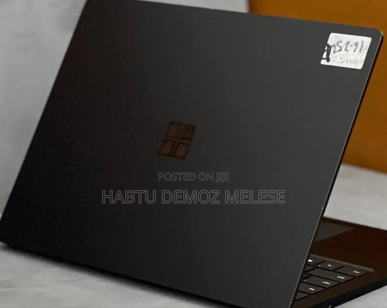 New Laptop Microsoft Surface 16GB Intel Core I7 SSD 512GB