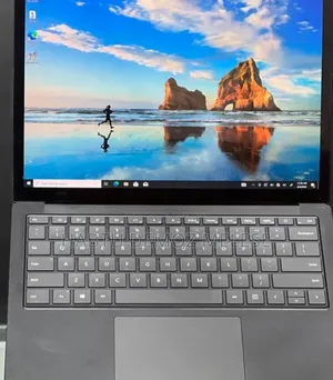 New Laptop Microsoft Surface 16GB Intel Core I7 SSD 512GB